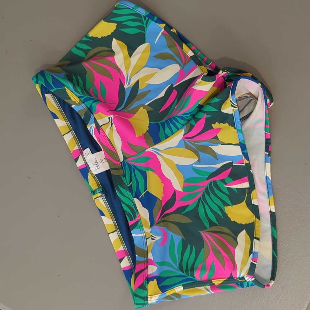 Boden Swim Shorts size 6